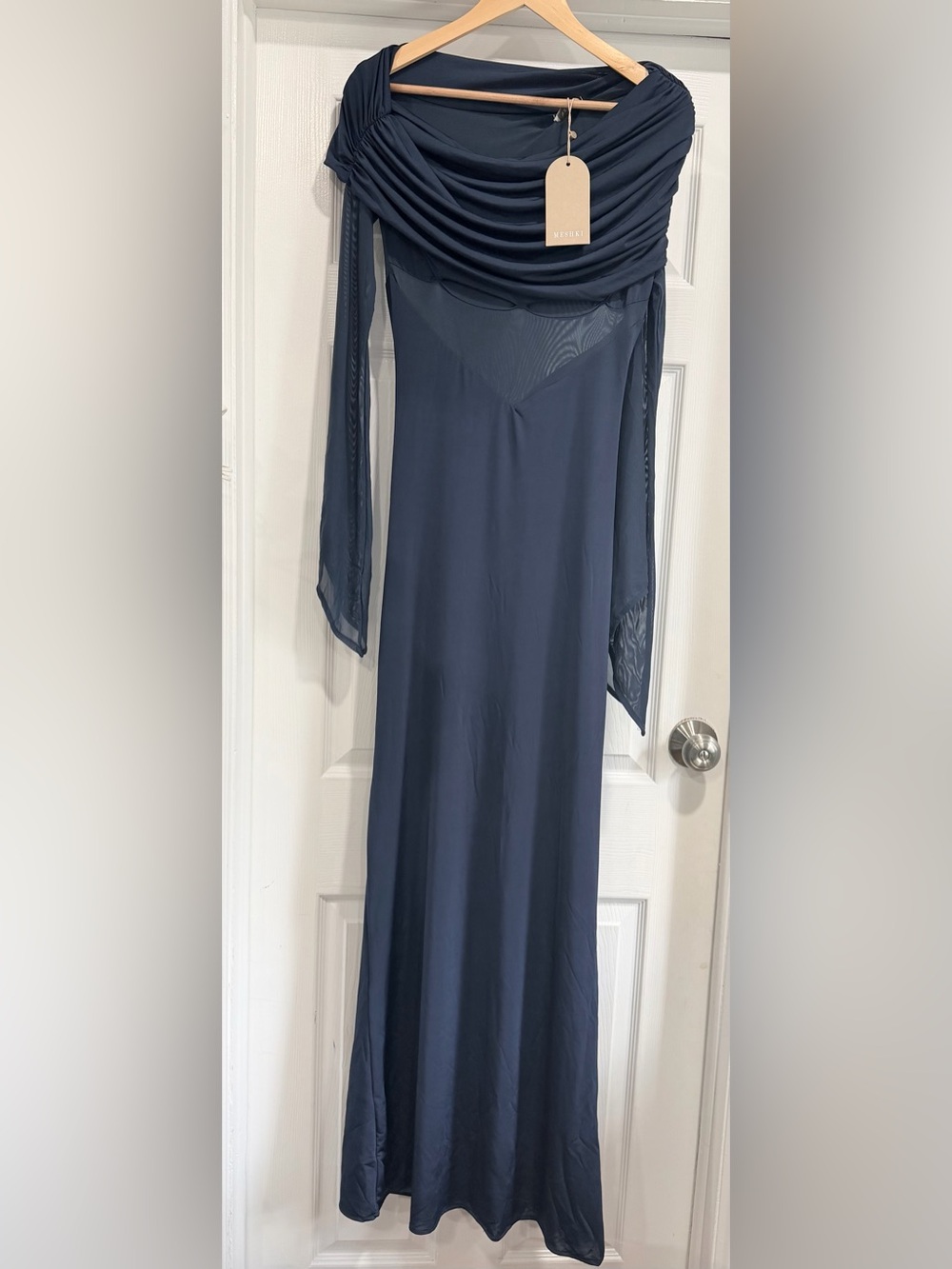 Meshki Navy Blue Off-Shoulder Long Sleeve Evening Gown - Picture 6 of 10